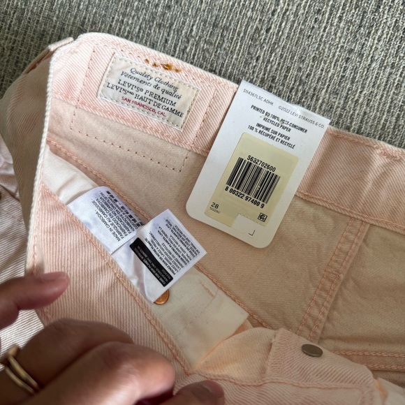 Levi's Pink Jean Shorts High-Waisted Cuffed Hem in Peach - Picture 6 of 10